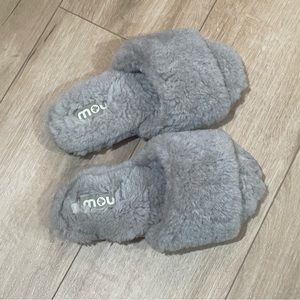 Mou Women's Sheepskin Slide Slipper Gray
Size US 7/8 ( S/M)